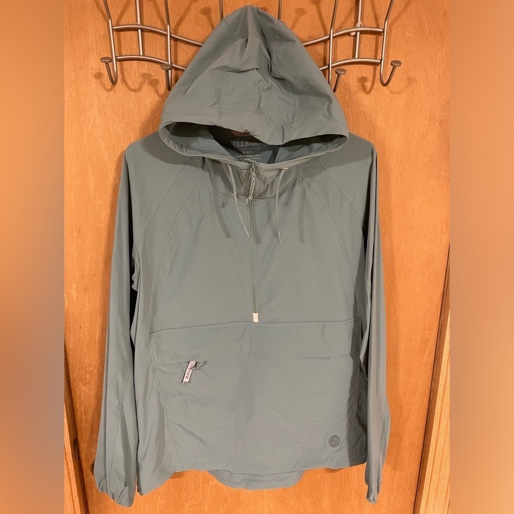 LL BEAN-Women's Bean's VentureStretch Anorak,size medium color mint